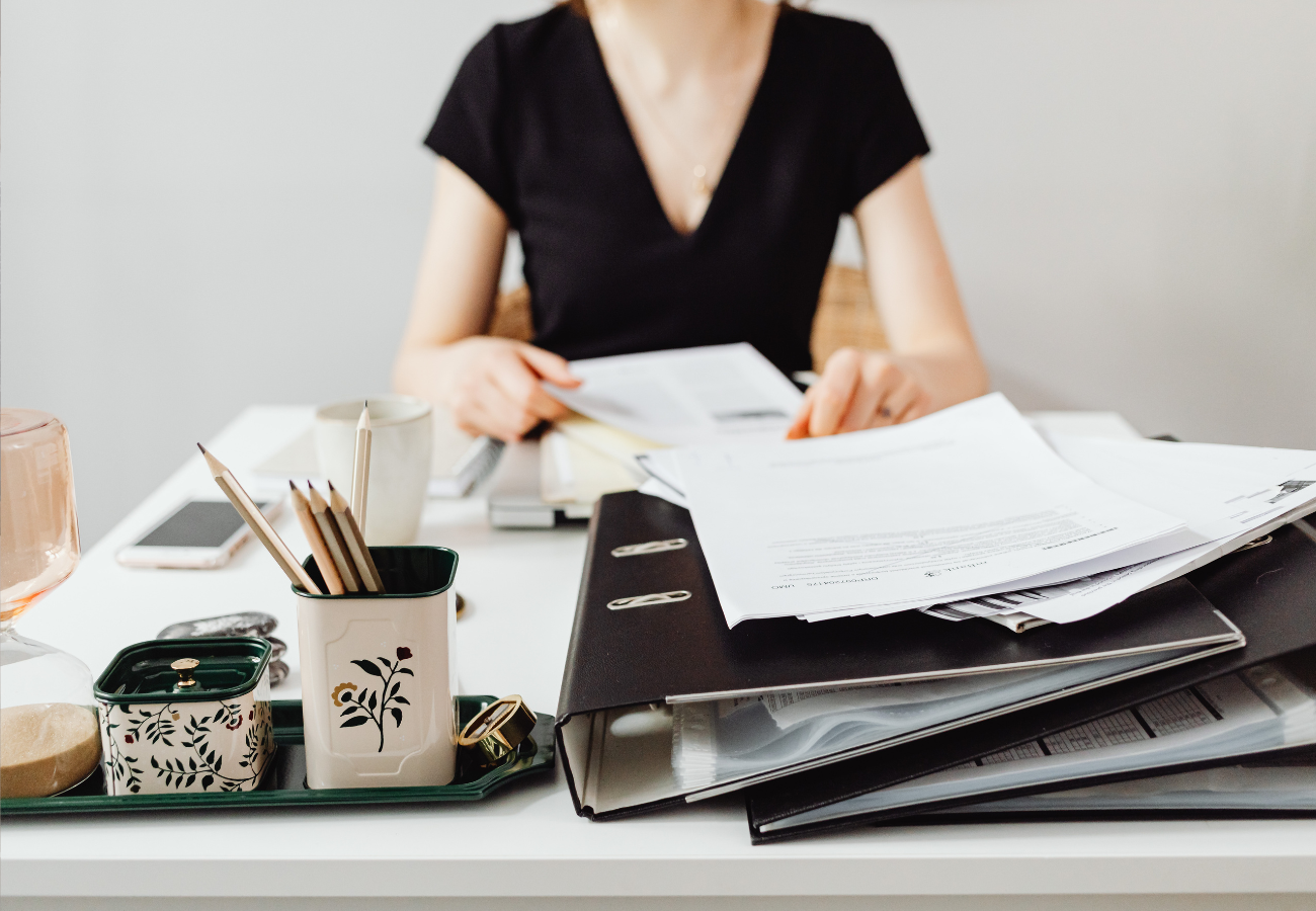 # Topic　是正勧告・臨検調査への社労士活用と企業対策のポイント